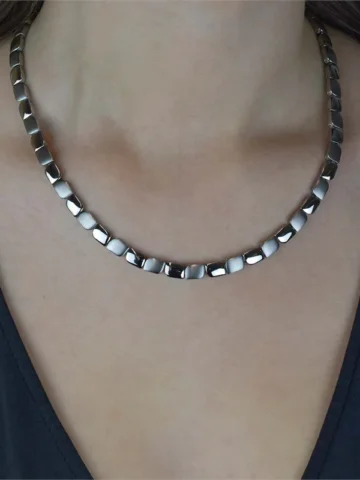 BOCCIA NECKLACE 08003-01