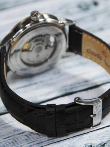 136-1 CLAUDE BERNARD CLASSIC AUTOMATIC 3 HANDS OPEN HEARTT 85017-357R-ARBUR