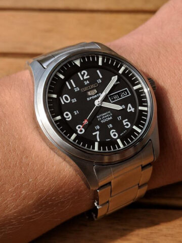 17-2-5 SEIKO SEIKO 5 SPORTS SNZG13K1