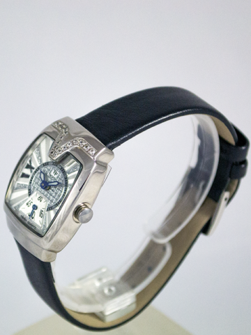 2-37 ROMANSON TROFISH HL6121QLW