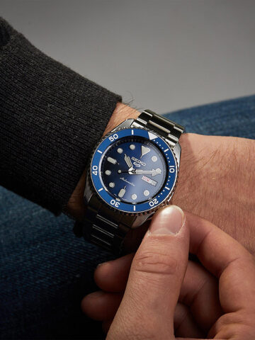 24-3-4 SEIKO 5 SPORTS SRPD51K1
