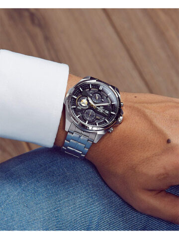 24-6 CASIO EDIFICE EFR-556D-1AVUEF