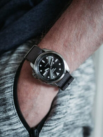33-3-2 SEIKO 5 SPORTS SRPE61K1
