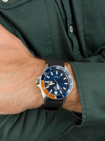ORIENT SPORTS DIVER RA-AA0916L19B