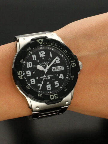 6-1-12 CASIO COLLECTION MRW-200HD-1BVEF