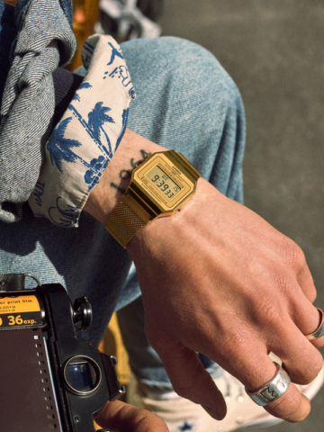 6 CASIO VINTAGE A-700WEMG-9A