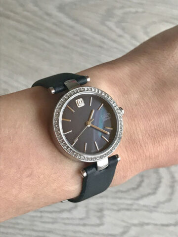 81-2-1 COVER REFLECTIONS CO147.04