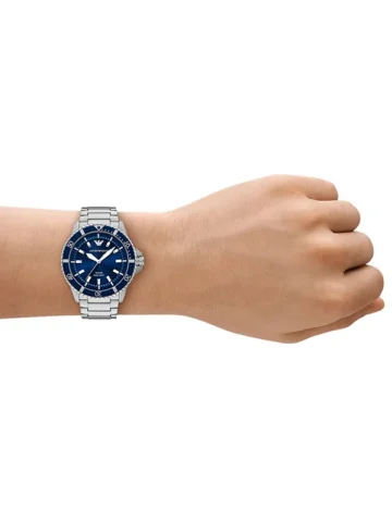 ar11697.4 EMPORIO ARMANI WORLD EXPLORER AR11697