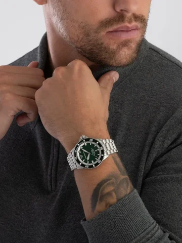 ar60088.3 EMPORIO ARMANI SEA EXPLORER AR60088