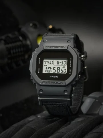 CASIO G-SHOCK DW-5600BCE-1ER