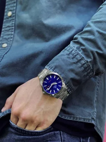 CASIO EDIFICE EFV-100D-2BVUEF