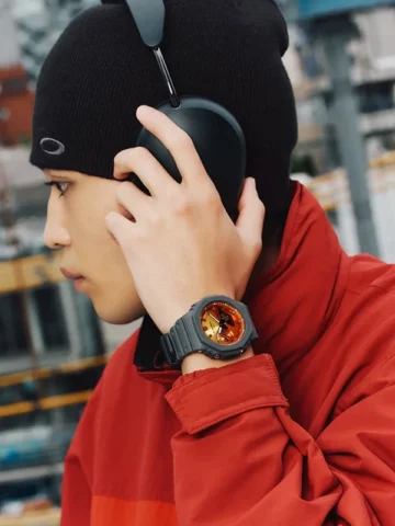 CASIO G-SHOCK GA-2100FL-8AER