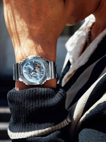 gm-2110d-2aer.1 CASIO G-SHOCK GM-2110D-2AER