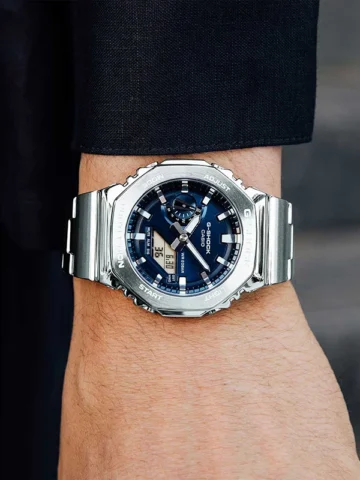 CASIO G-SHOCK GM-2110D-2BER