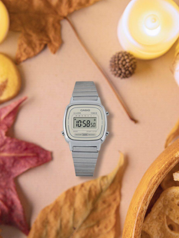 CASIO VINTAGE LA670WEA-8AEF