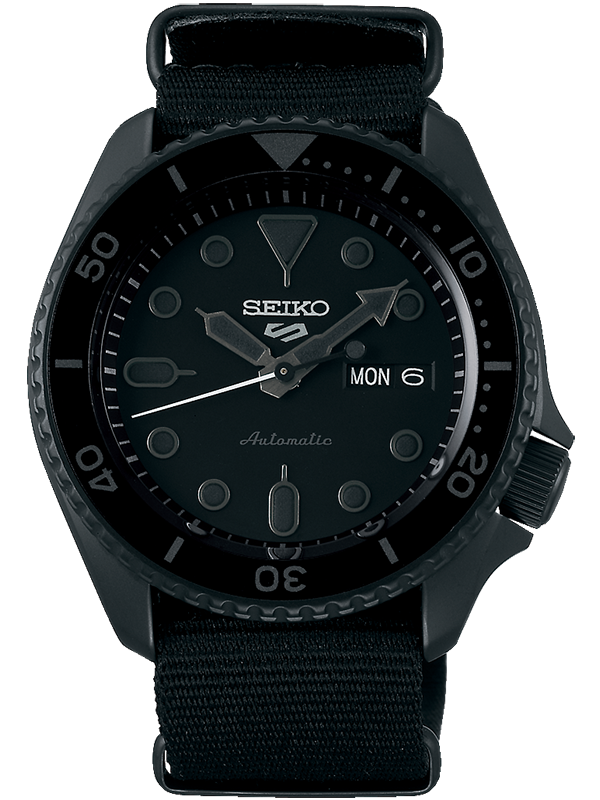 Часы Seiko 5 Sports Street SRPD79K1