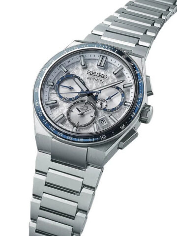 SEIKO ASTRON SSH135J1