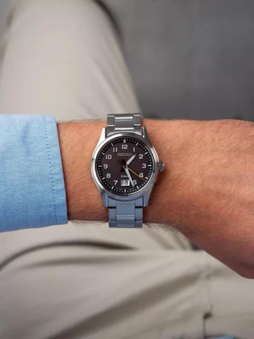 sur569p1.1 SEIKO CLASSIC SUR569P1