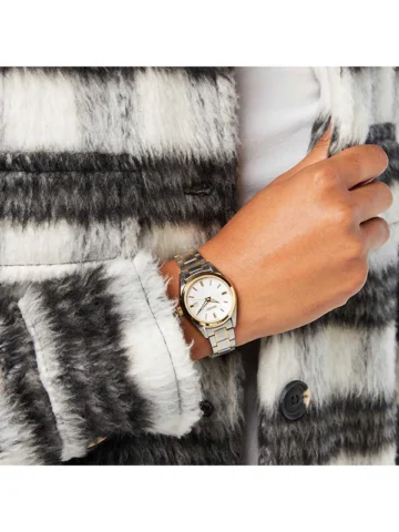 SEIKO CLASSIC SUR636P1